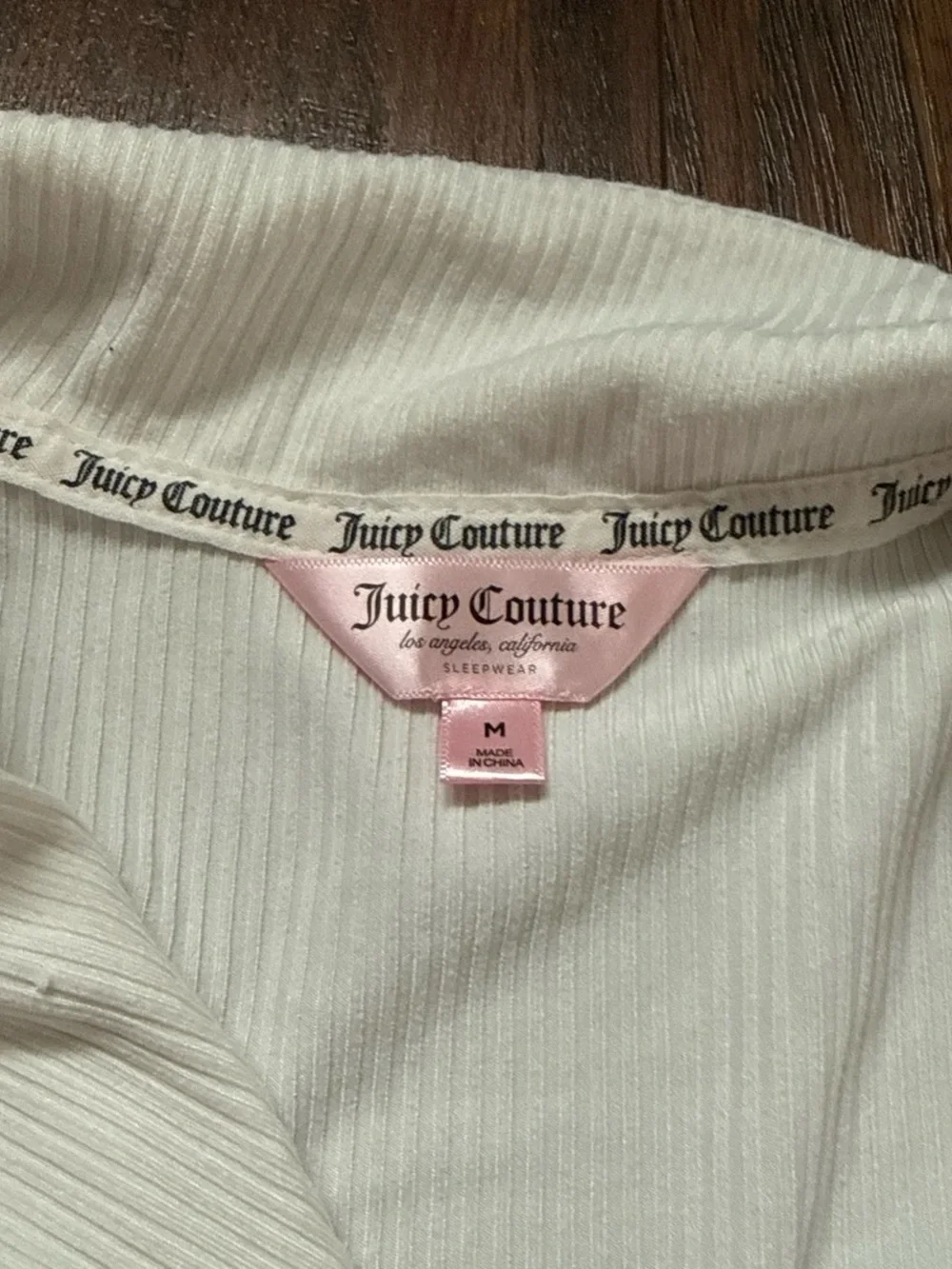 Juicy Couture White Short-Sleeve Ribbed Button-Up Pajama Top